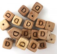 D D